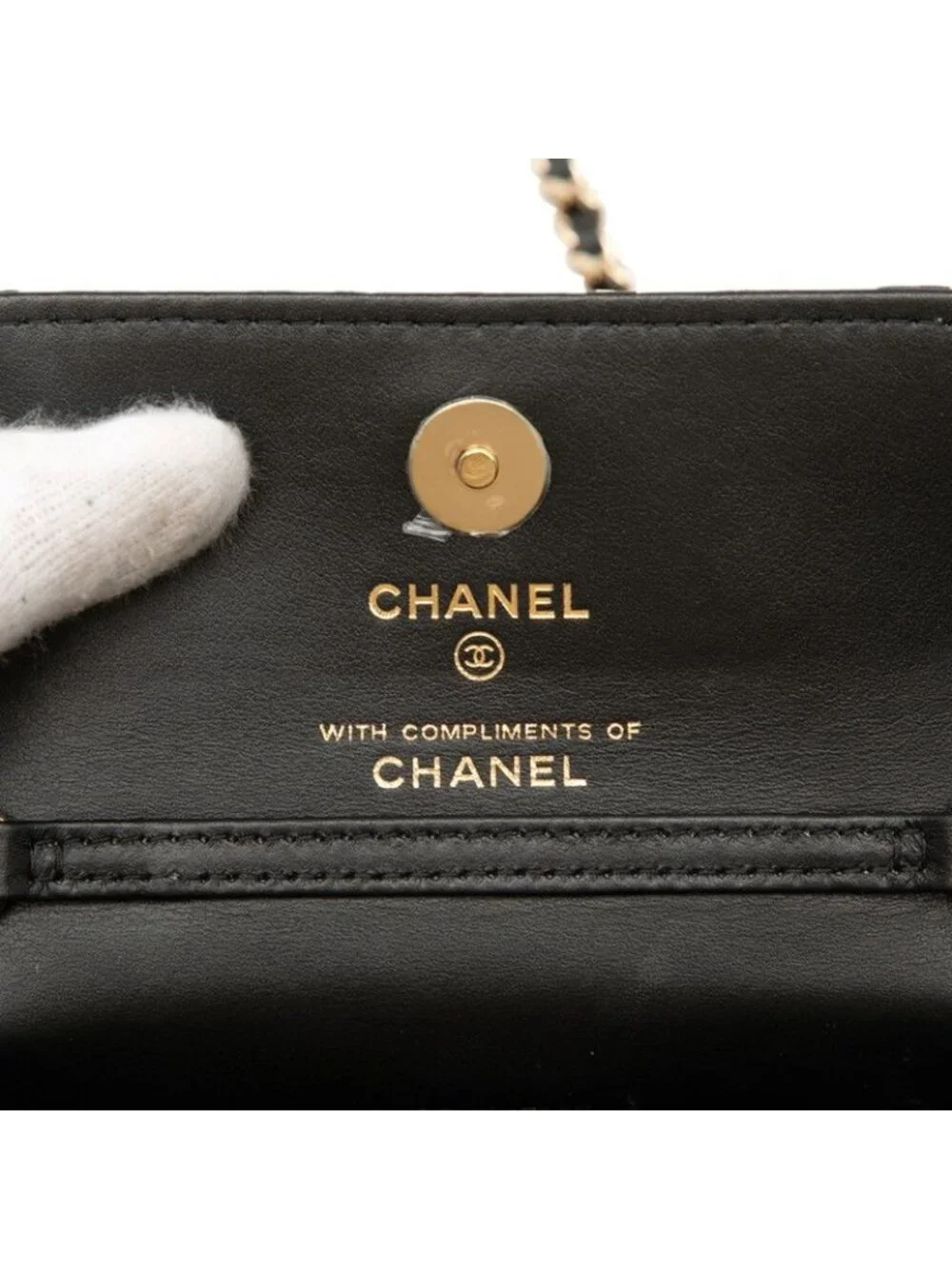 Chanel CC Logo Quilted Check Calfskin Rug Crossbody Mini Chain Shoulder Bag - Picture 5 of 7